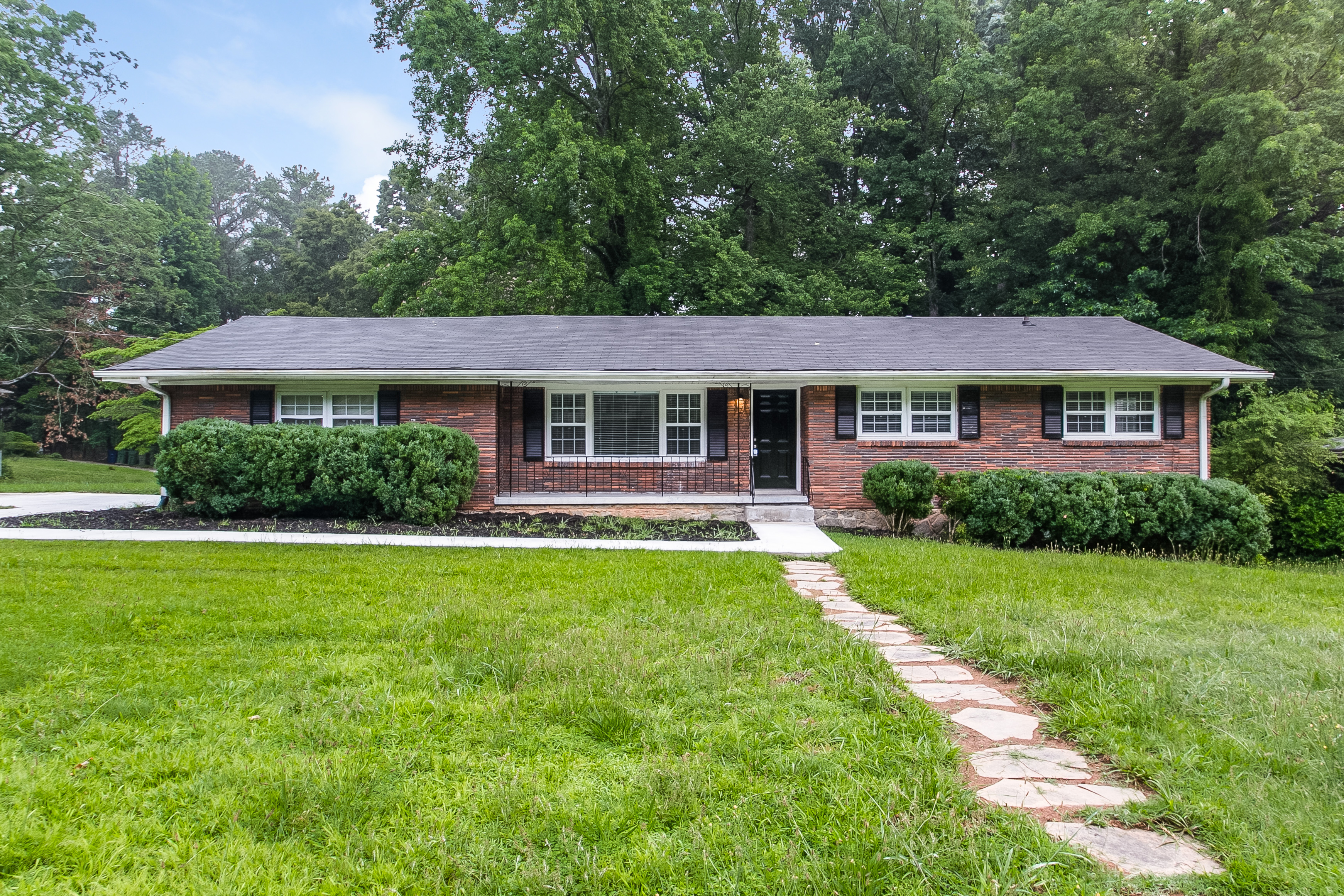 3545 Ingledale Dr SW Atlanta, GA 30331